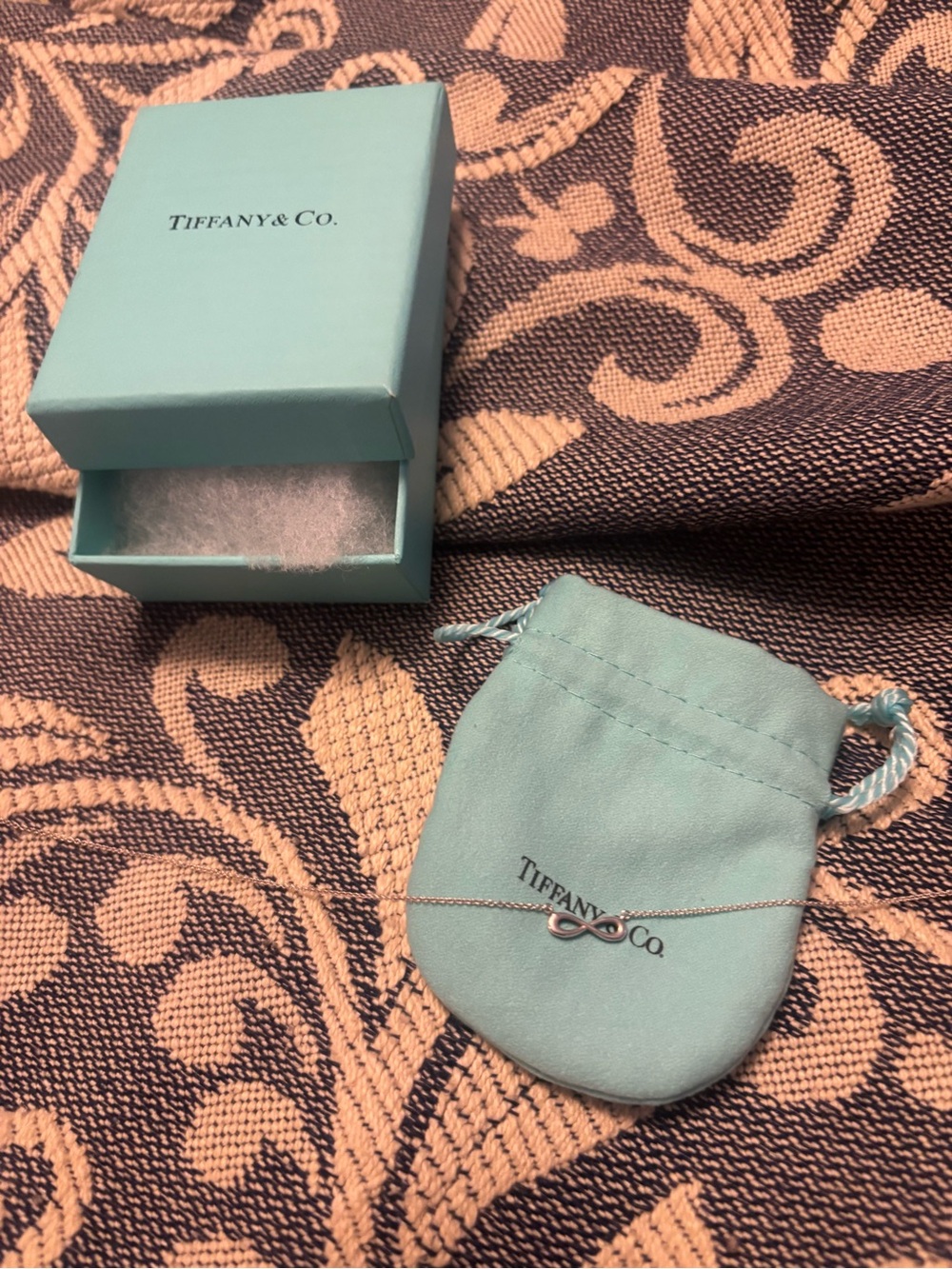 Tiffany & Co. Sterling Silver Infinity necklace
